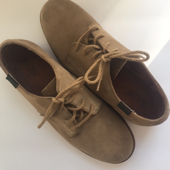 Bass Shoes - Bass suede “bucks” Breck 8 1/2.   (As)
